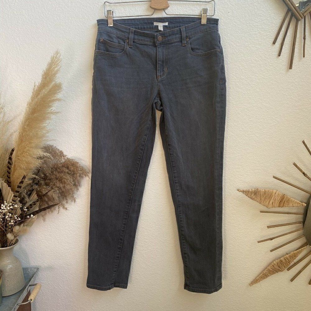 Eileen Fisher Straight Leg Stretch Denim Jeans Womens size 6